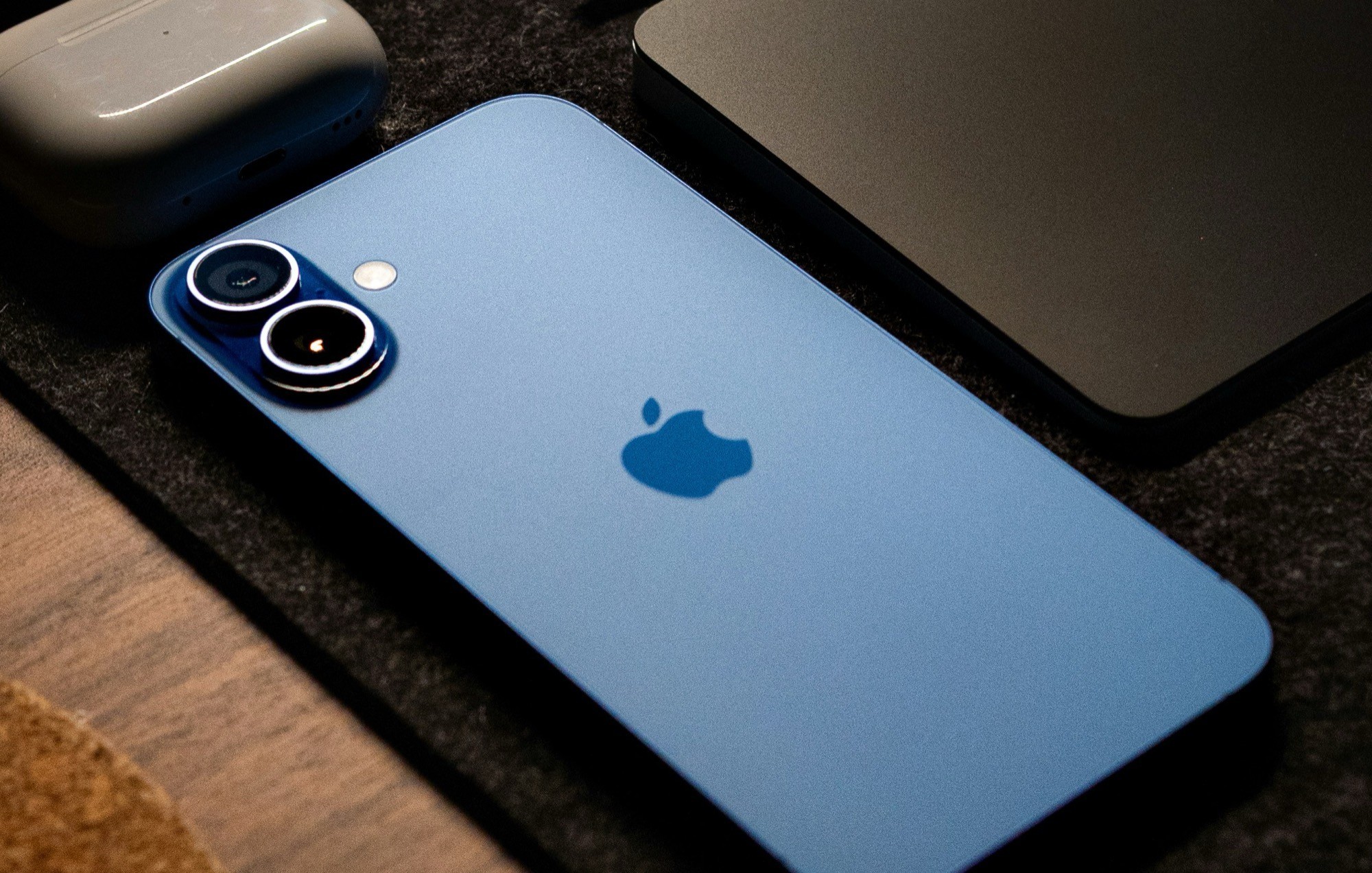 iPhone 16e med Bluetooth-problem