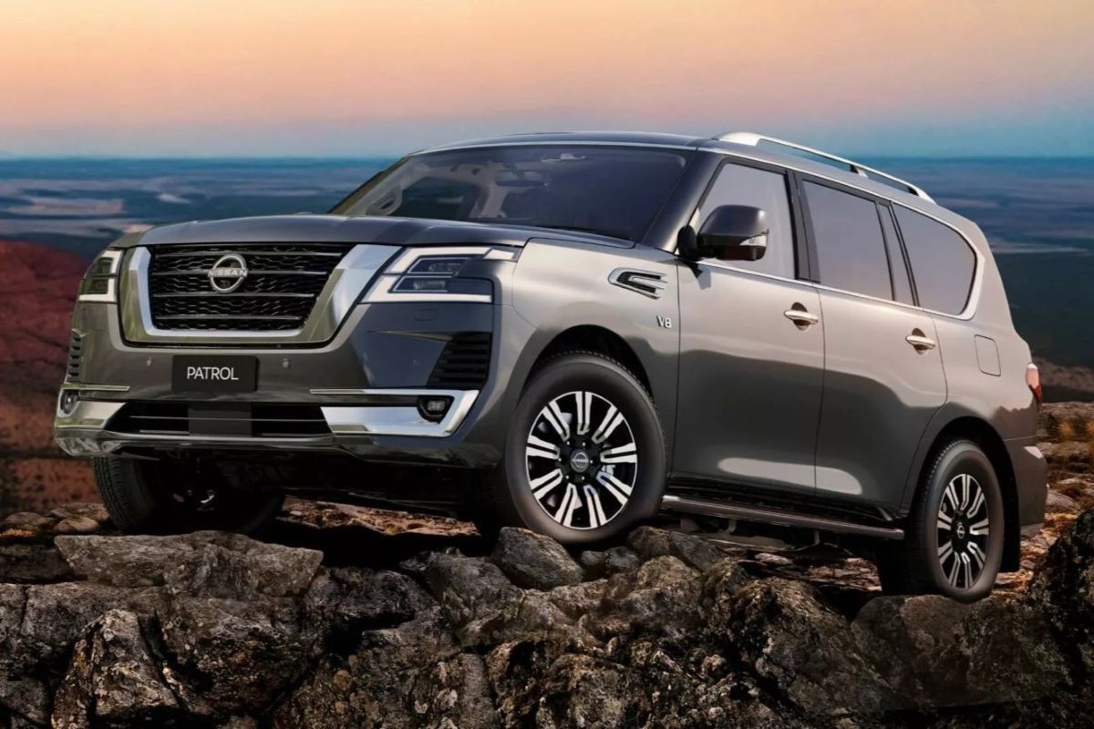 Nissan Patrol Y62 med V8-motor i Australien